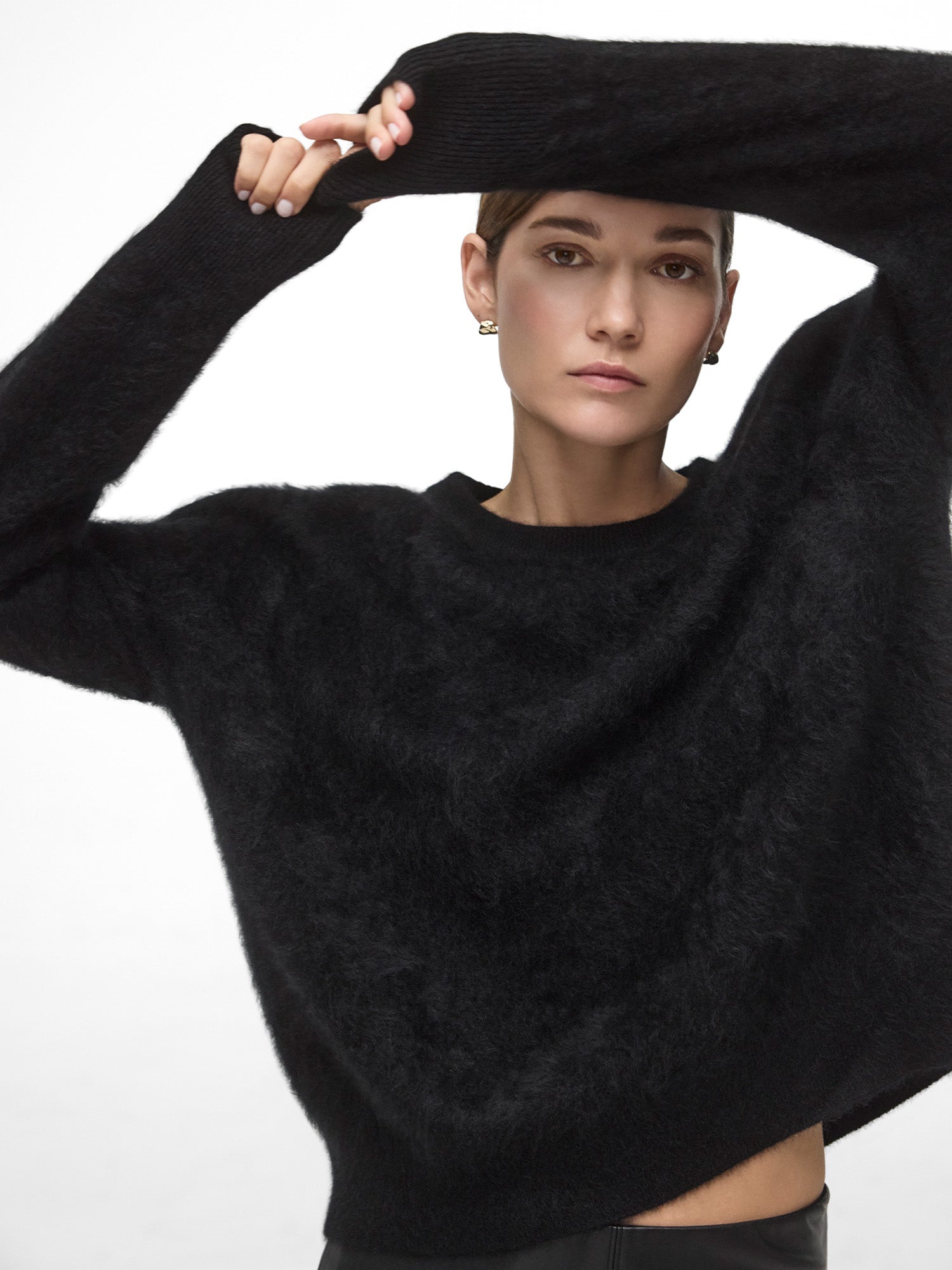 The Brushed Cashmere Bright Crew