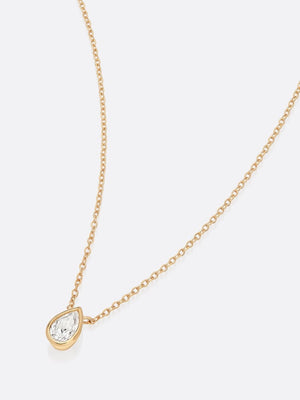 18k yellow gold Romance Pear Diamond Droplet necklace  front view 2